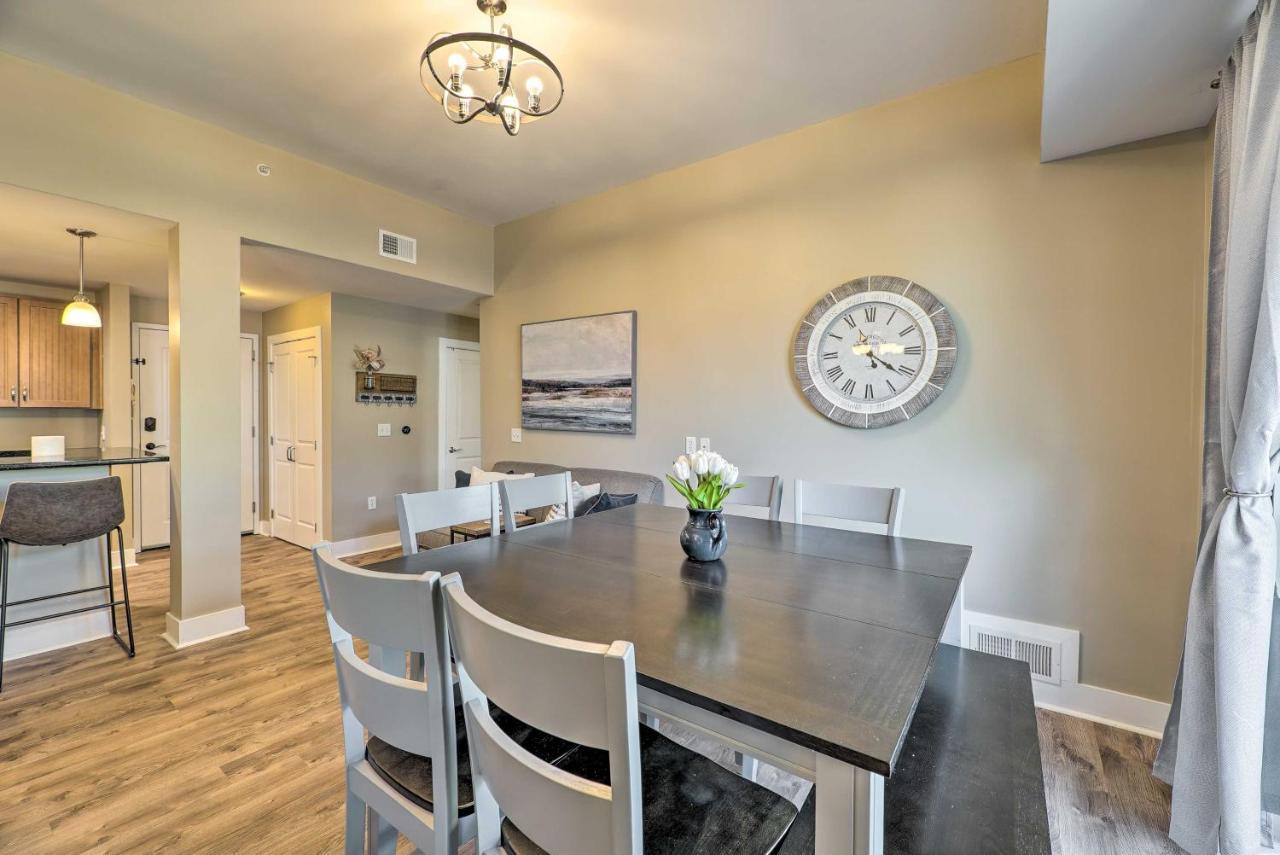 Grand Haven Condo - Walk To Nearby Hot Spots! Εξωτερικό φωτογραφία